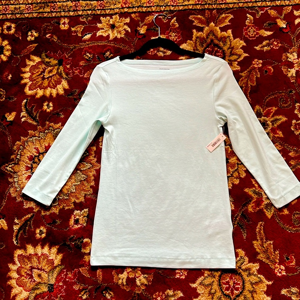 NWT Amazon Essentials Slim Fit boatneck three-quarter sleeve T-shirt, Medium